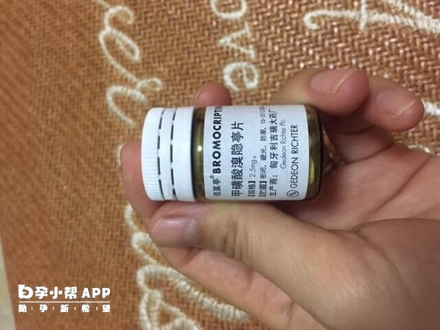 乳素高患者吃药需根据医生的建议来