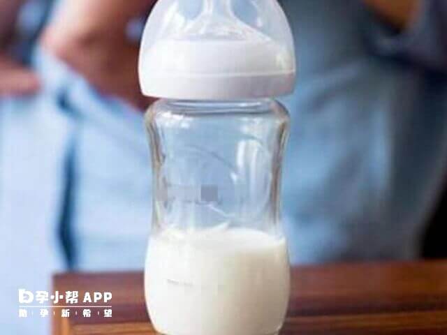 母乳有酸味就是变质了