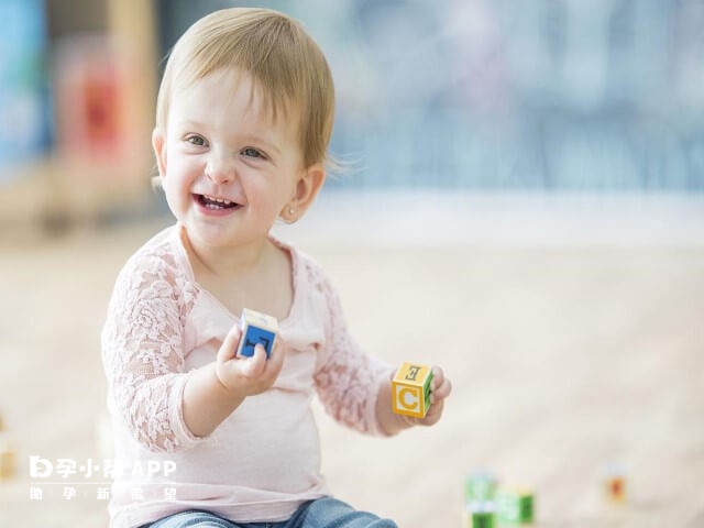 专家建议不会基础的技能的孩子适合4岁再去幼儿园