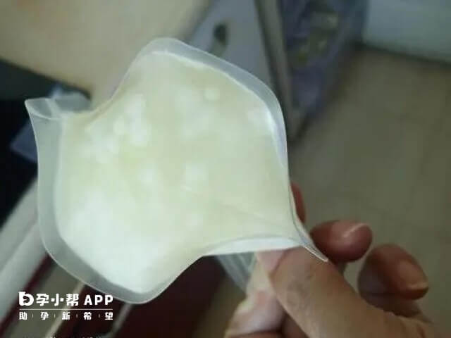 正确判断冰冻母乳坏了几大的特征