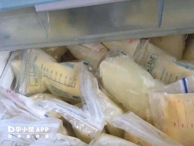 宝宝吃自然解冻奶的正确顺序