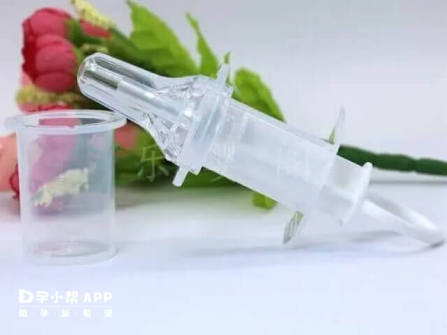 正确使用日康喂药器方法