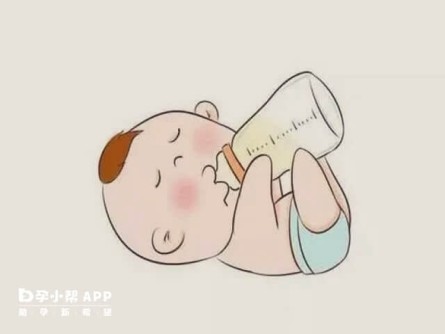 母乳不足期间混合喂养宝宝的正确